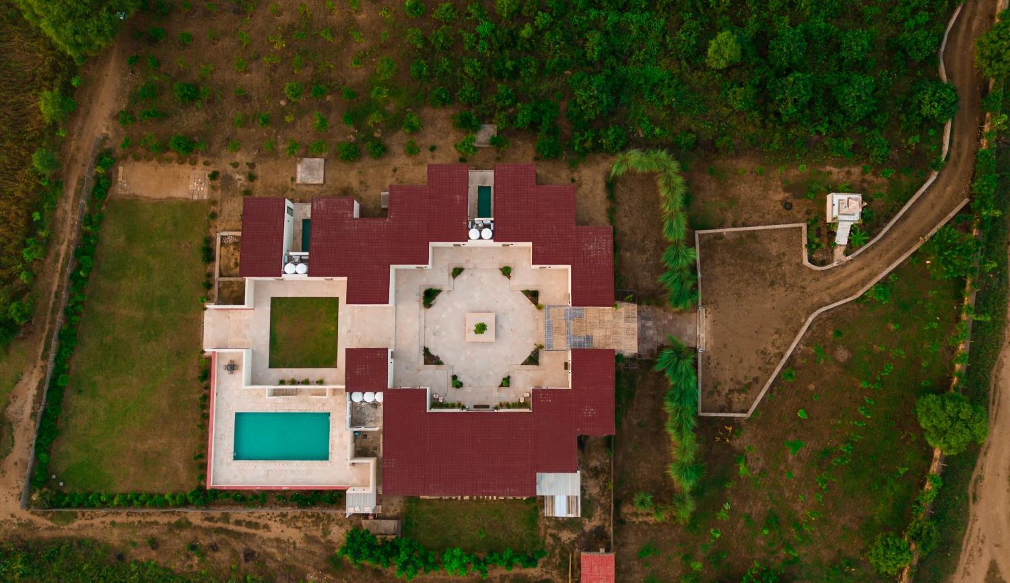 Guldaar Sariska - A Luxury Forest Resort Tehla Екстериор снимка